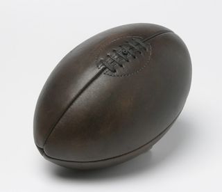 Ballon-rugby-cuir-1932-31