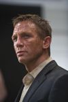 Nouvelle_hquantumofsolace19